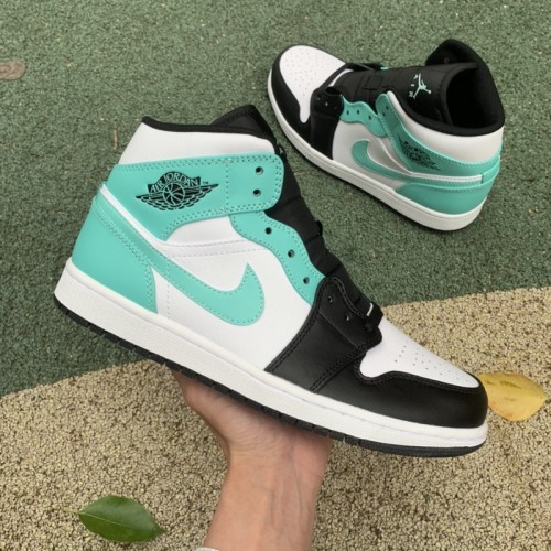 Air Jordan 1 Mid Shoes