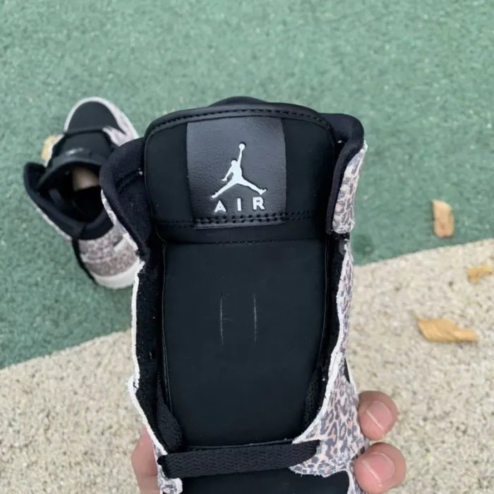 Authentic Jordan 1 Mid Shoes087