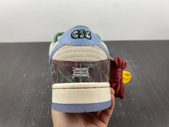 Nike SB Dunk Low Crenshaw Skate Club