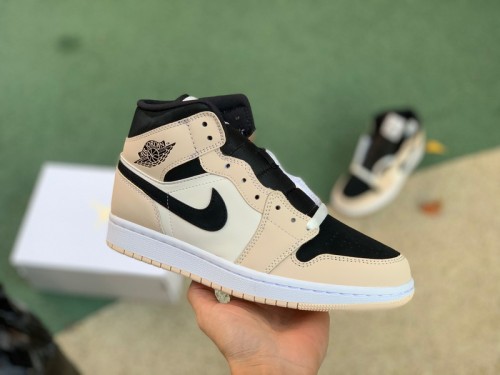 Authentic Jordan 1 Mid Shoes041