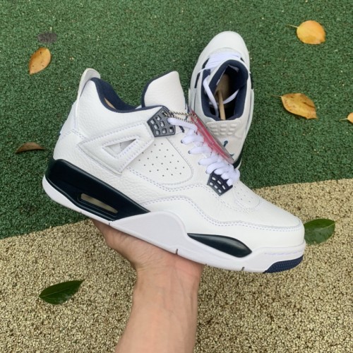 Air Jordan 4 Retro Columbia