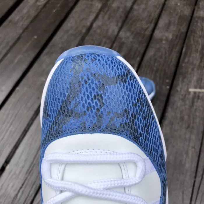 Authentic Air Jordan 11 Low “Navy Blue Snakeskin”