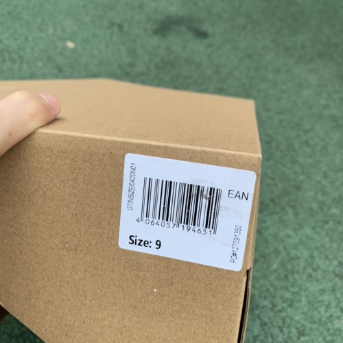 Yeezy Foam RNNR GV7904