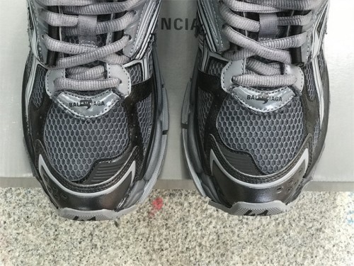 Balenciaga Runner 7.0