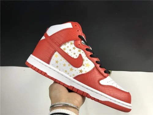 Nike Dunk High Pro SB Supreme Red Stars
