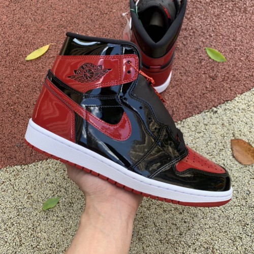 Air Jordan 1 High OG “Bred Patent”