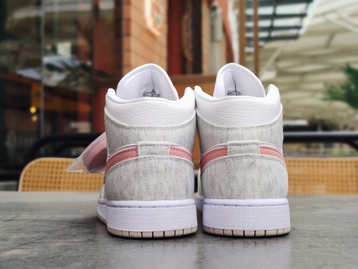 Air Jordan 1 Mid SE Light Iron Ore