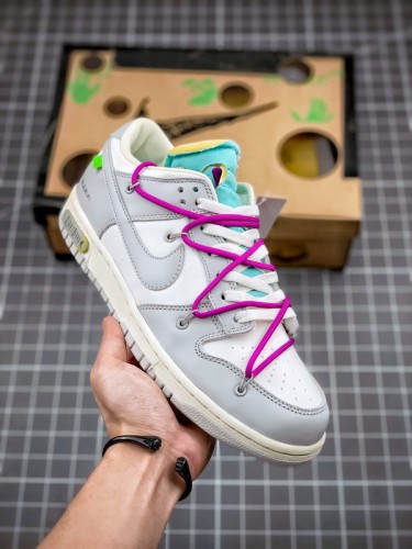 Off-White™ x Nike SB Dunk Low The 21