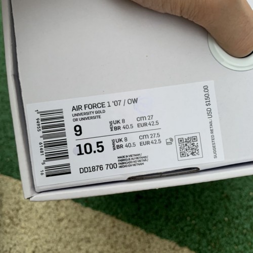 Off-White x Air Force 1 Low University Gold