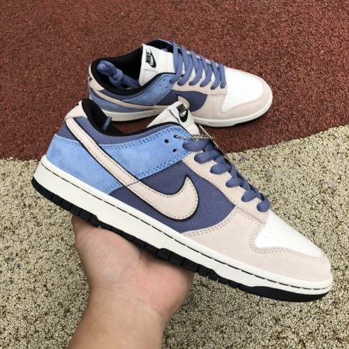 Otomo Katsuhiro x SB Dunk Low Steamboy OST