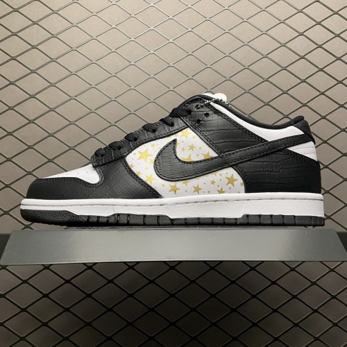 Supreme x Nike SB Dunk Low “Black Stars”