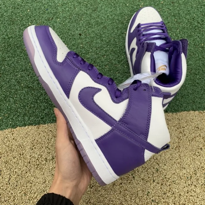 Authentic Nike Dunk High SP Varsity Purple