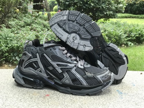 Balenciaga Runner 7.0