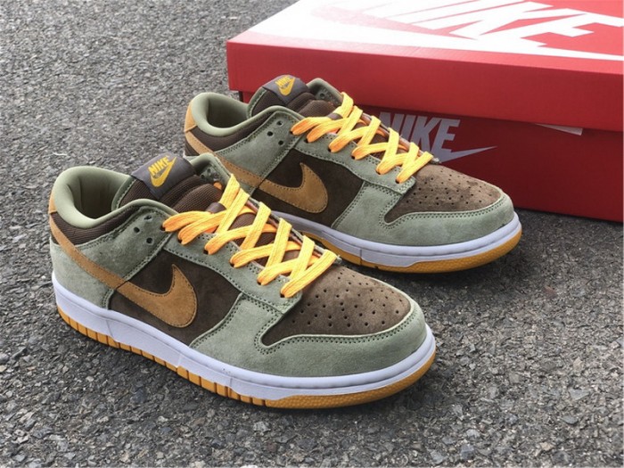 Nike Dunk Low Dusty Olive