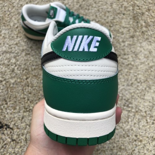 Nike Dunk Low SE “Lottery”