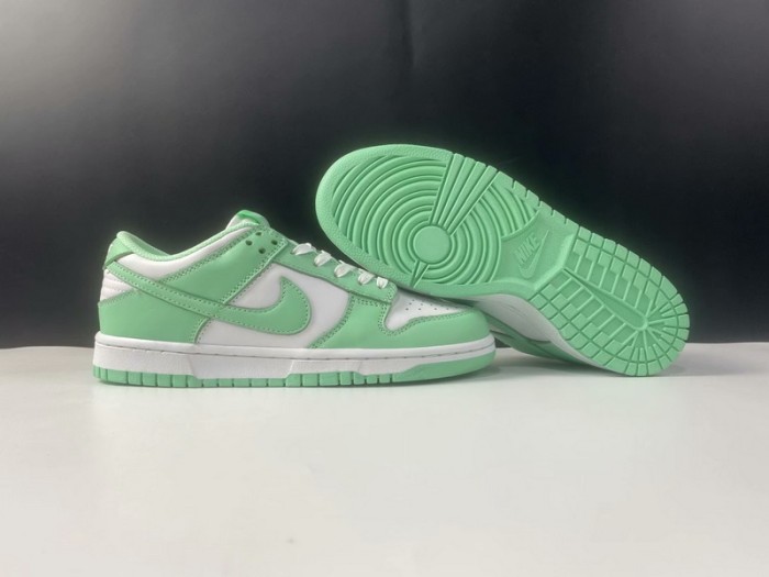 Nike Dunk Low Green Glow