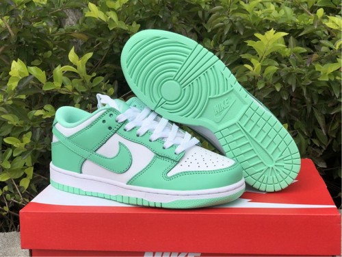 Nike Dunk Low Green Glow