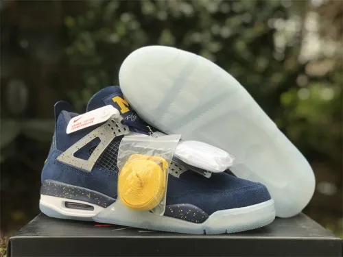 Jordan 4 Retro Michigan