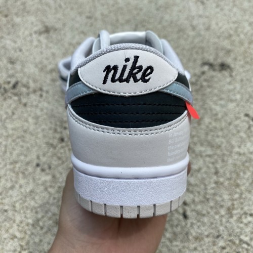 Nike SB Dunk Low Shoes