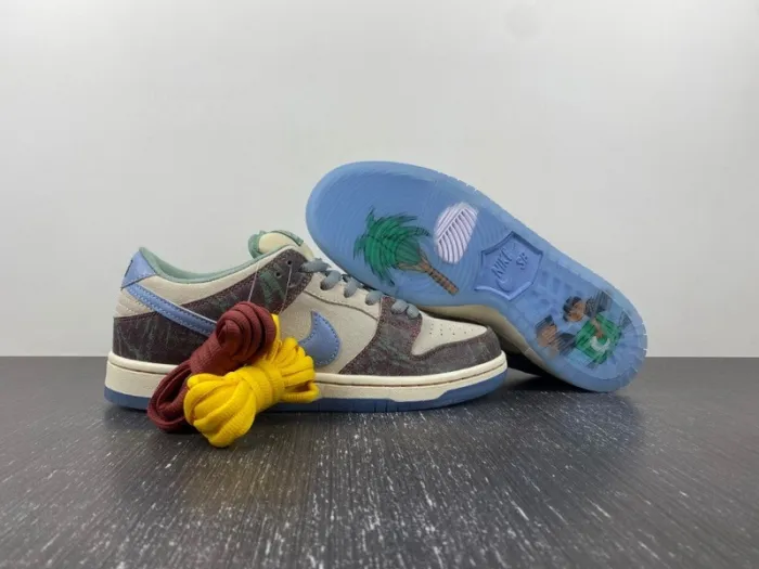 Nike SB Dunk Low Crenshaw Skate Club