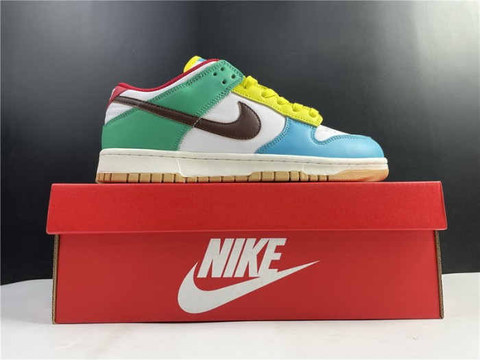 Nike SB Dunk Low “Free 99”