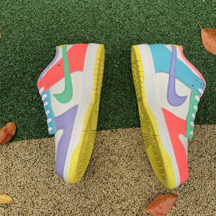 Nike Dunk Low SE Easter