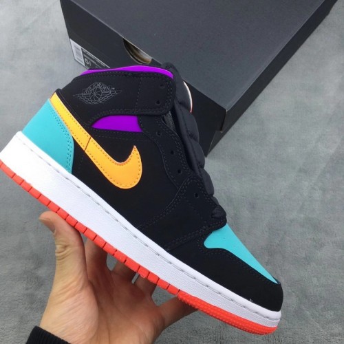 Authentic Jordan 1 Mid Shoes