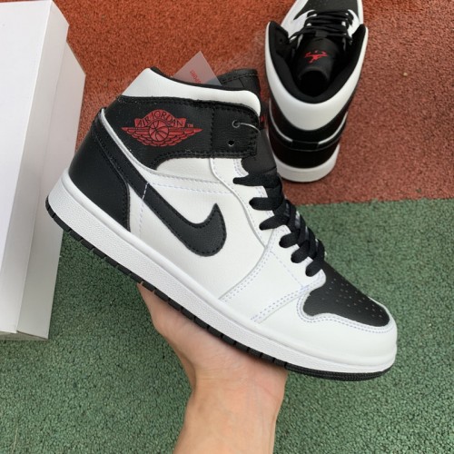 Authentic Jordan 1 Mid Shoes054