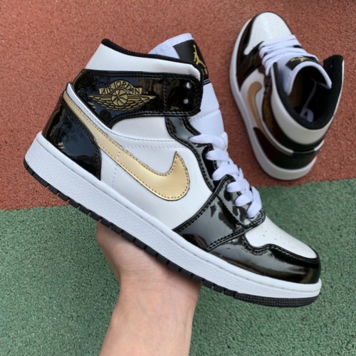 Authentic Jordan 1 Mid Shoes082