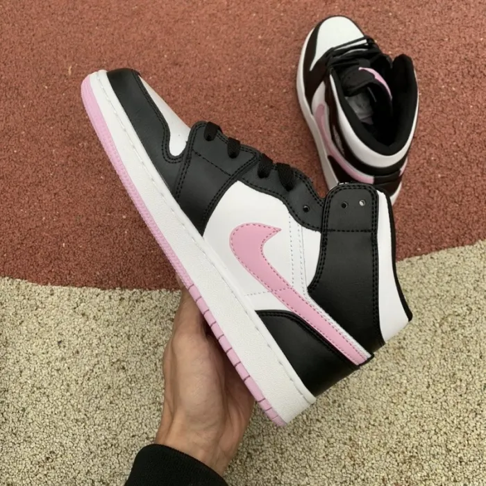 Authentic Jordan 1 Mid Shoes057