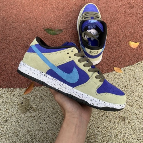 Nike Dunk Low SB Celadon