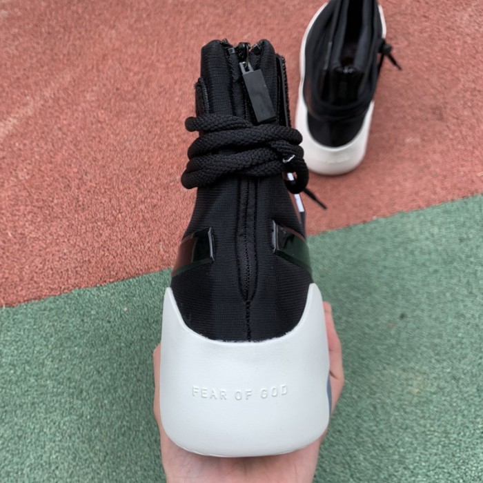 Authentic Nike Air Shot Around “Black”