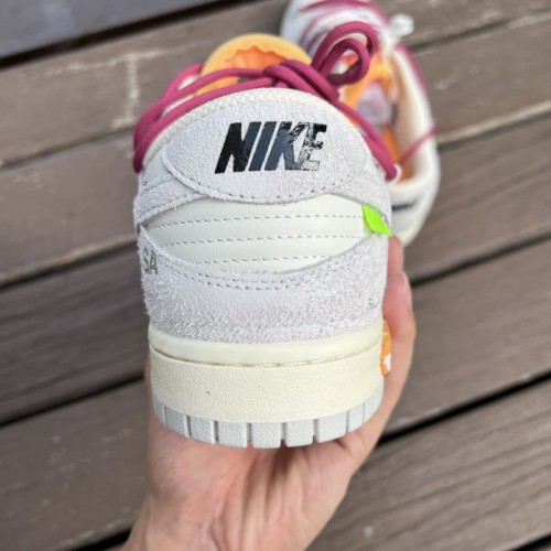 Off-White™ x Nike SB Dunk Low The 35