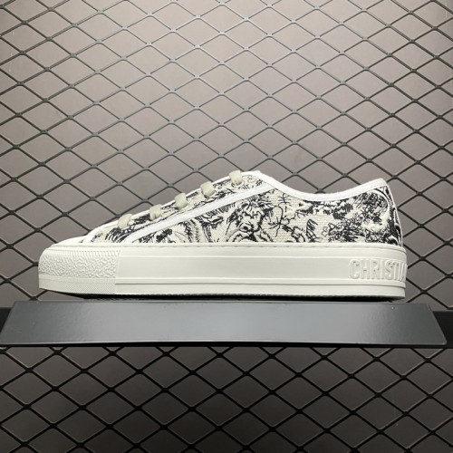 Dior Walk'N'Dior Shoes