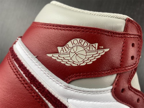 Jordan 1 High OG Newstalgia Chenille