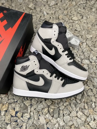 Jordan 1 Retro High Shoes