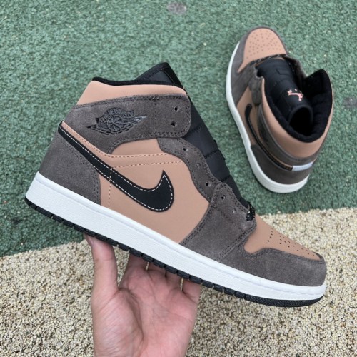 Air Jordan 1 Mid SE Dark Chocolate