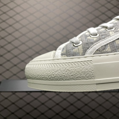 Dior Walk'N'Dior Shoes