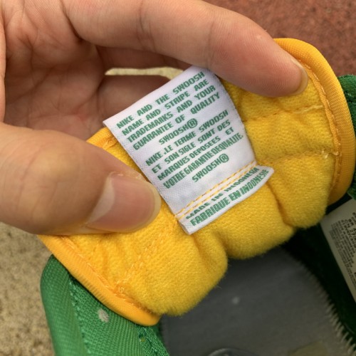 Authentic Nike Dunk Low SP “Brazil”