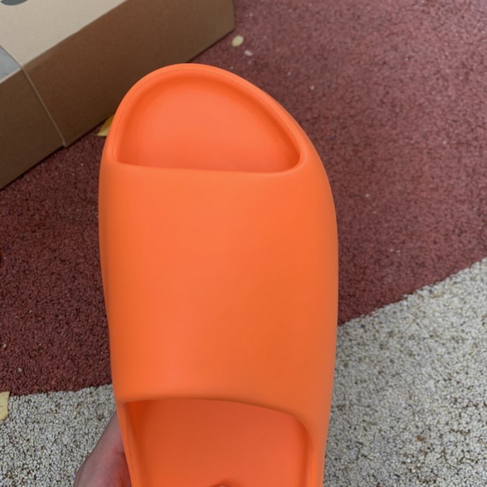 Yeezy Slide Enflame Orange GZ0953