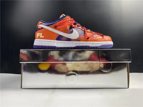 Off-White x Nike Dunk Low