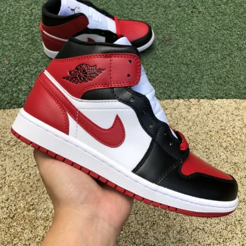 Jordan 1 Mid Alternate Bred Toe