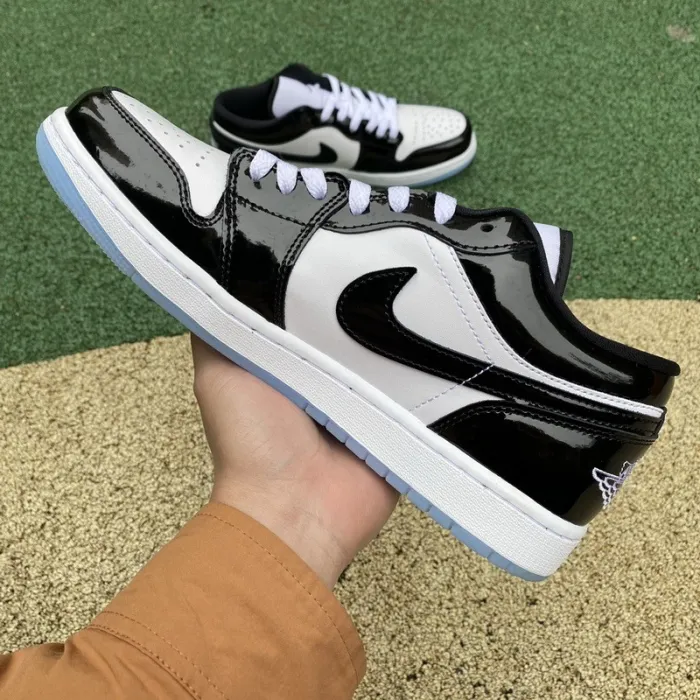Jordan 1 Low SE Concord