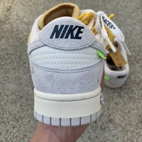 Off-White™ x Nike SB Dunk Low The 39
