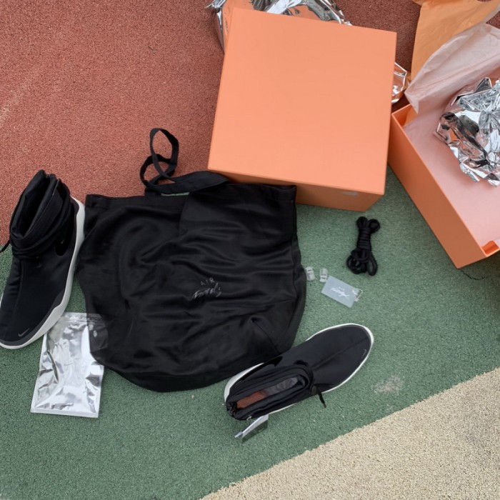 Authentic Nike Air Shot Around “Black”