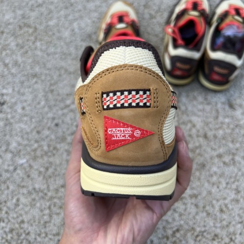 Travis Scott x Air Max 1