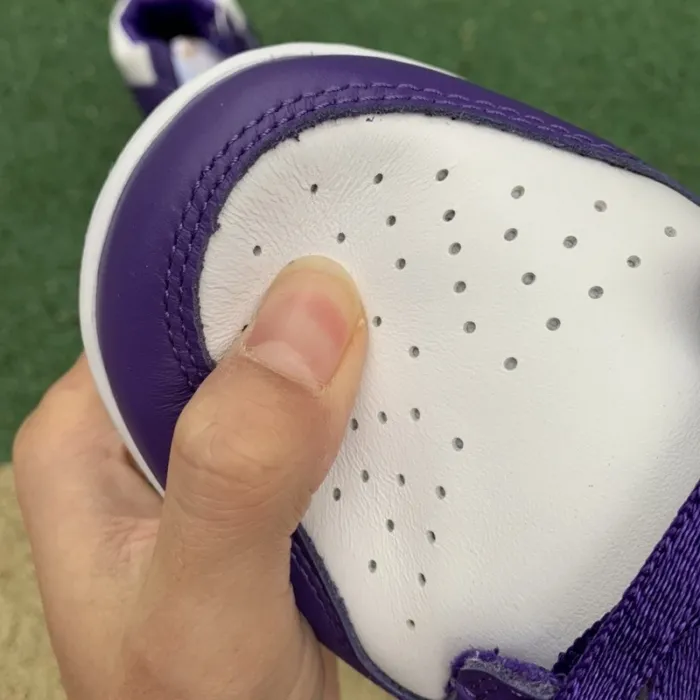 Authentic Nike Dunk High SP Varsity Purple
