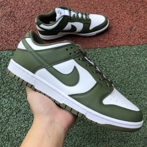 Nike Dunk Low Medium Olive