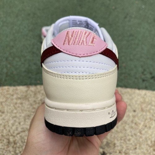 Nike SB Dunk Low Shoes