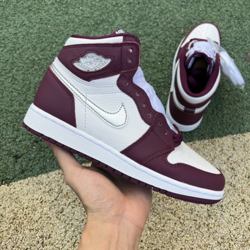 Air Jordan 1 High “Bordeaux” GS